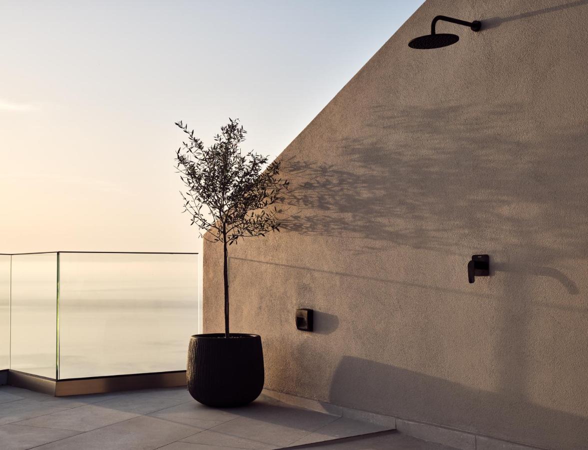 Yoma Cove Suites Volímai Exterior photo