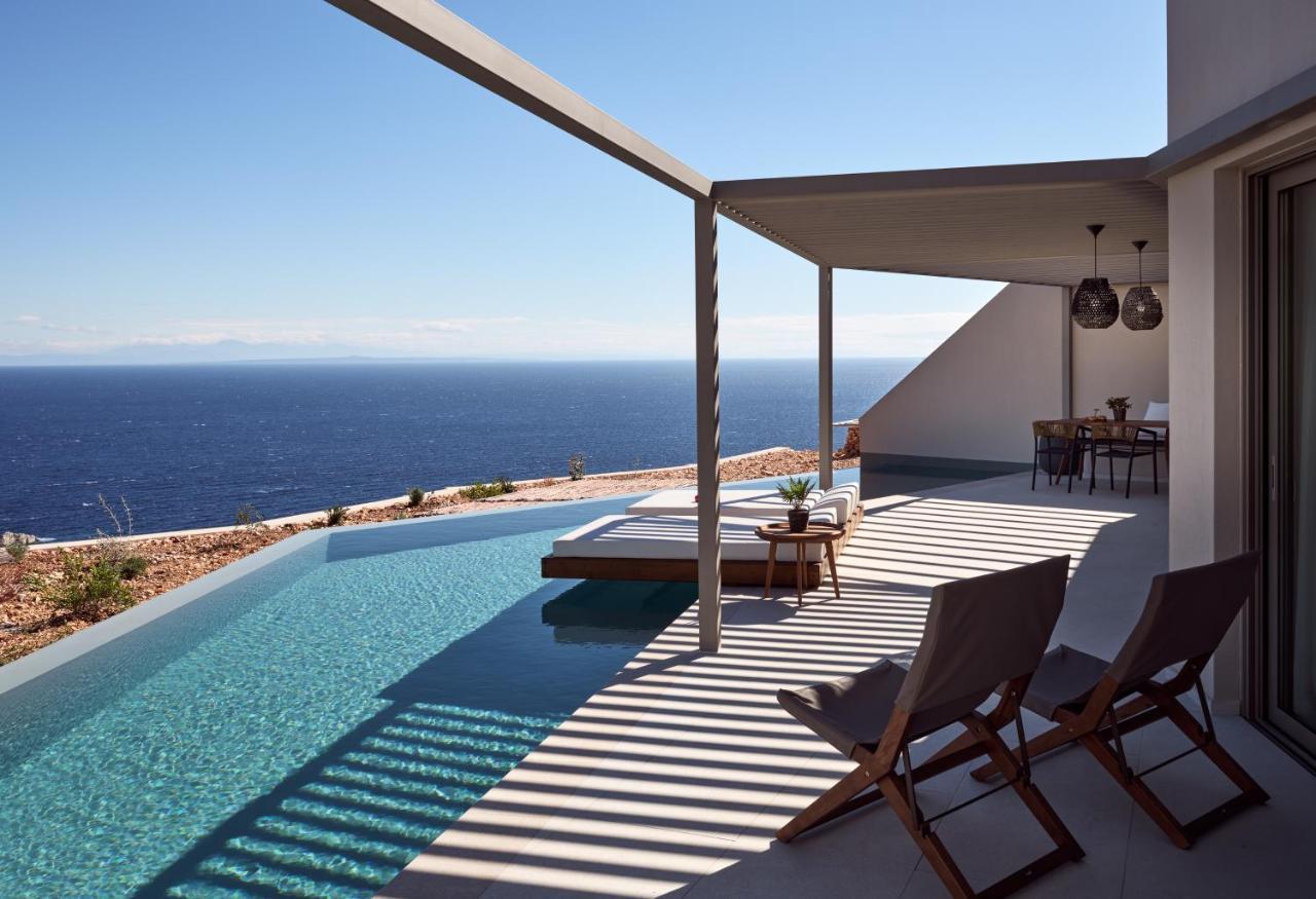 Yoma Cove Suites Volímai Exterior photo