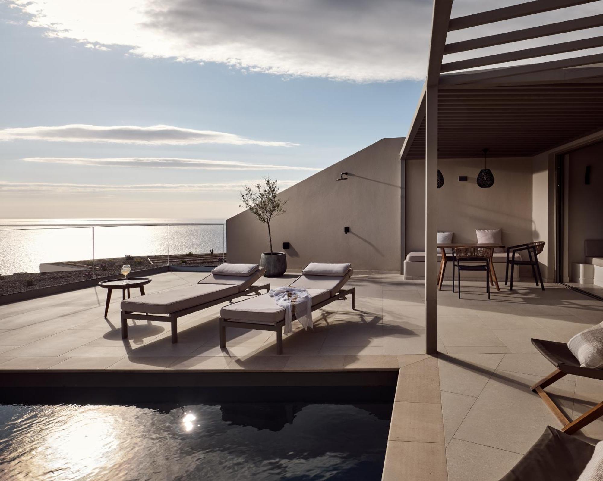 Yoma Cove Suites Volímai Exterior photo